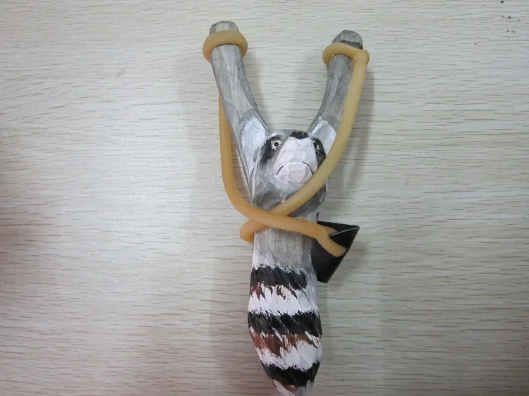 Handmade Wood Carving Cartoon Animal Slingshot for Children Toys