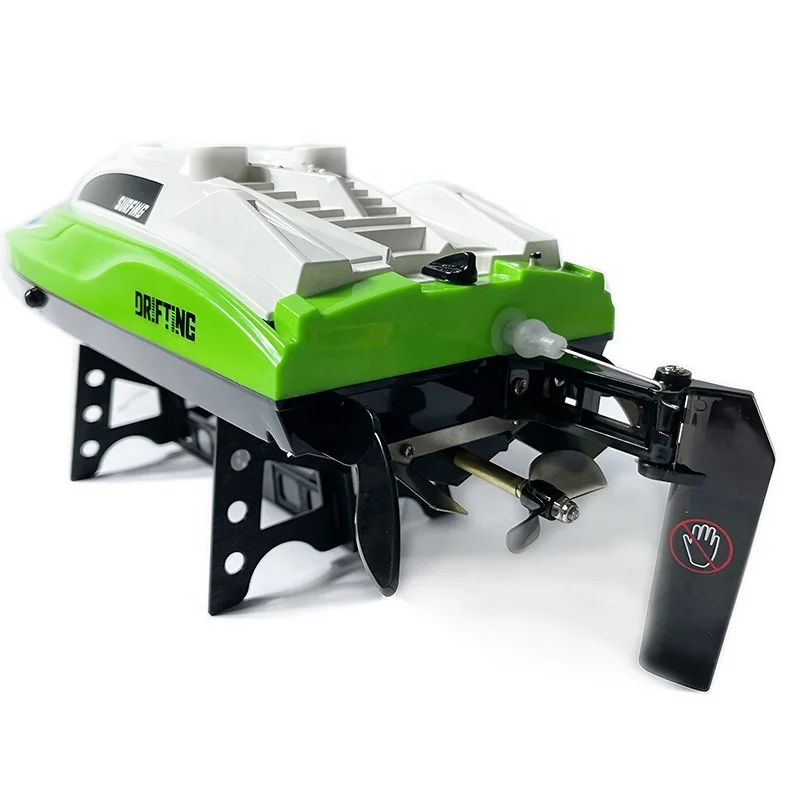 High Performance 2.4G Radio Control Boat Toy TKKJ H111 Racing Speedboat Mini RC Ship Jet Yacht RTR Remote Controlled Toys