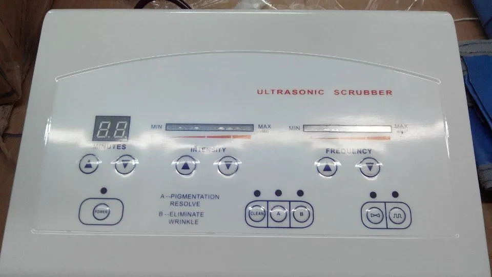 Professional ultrasonic facial skin scrubber