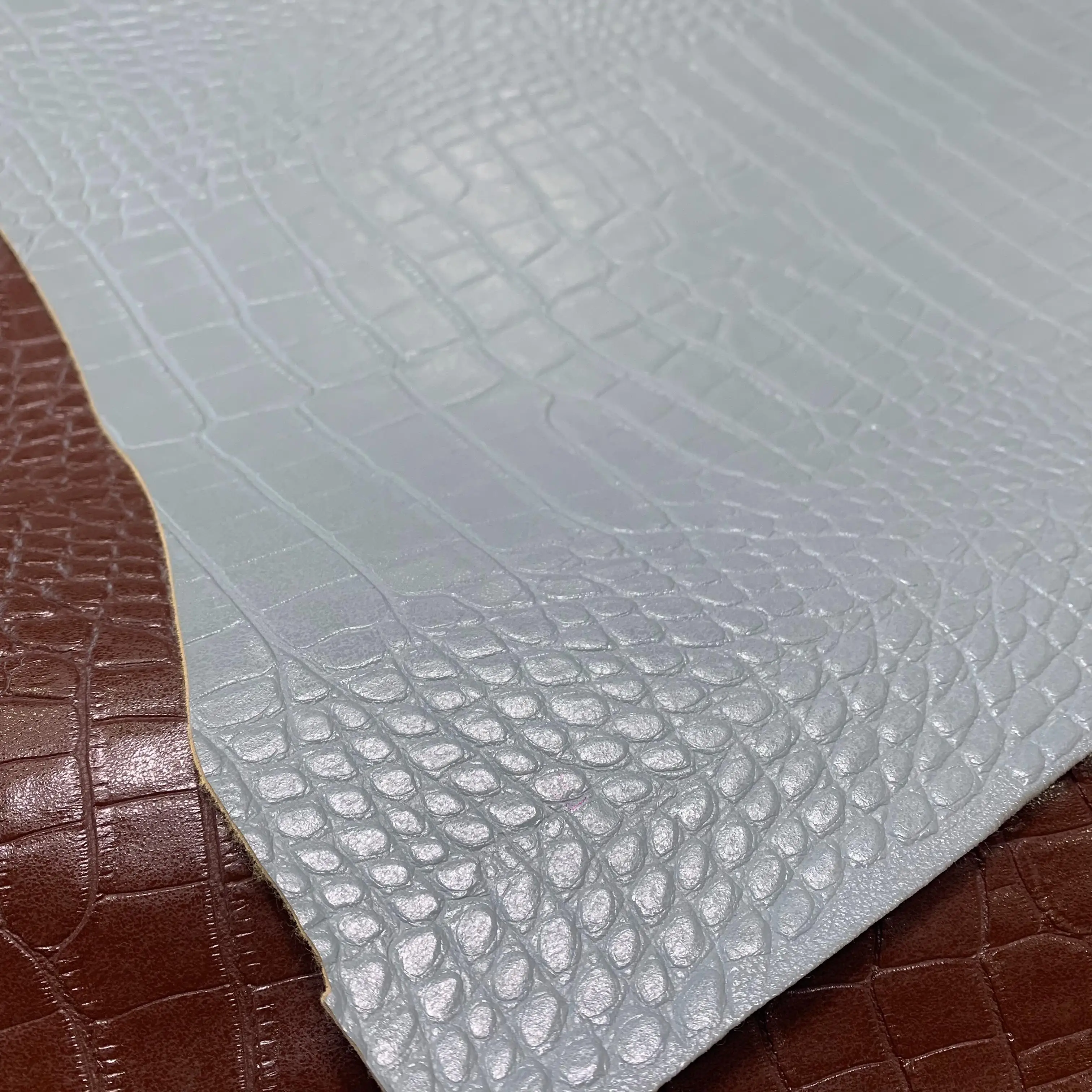 wholesale embossed crocodile pvc leather for handbags and sofa materials