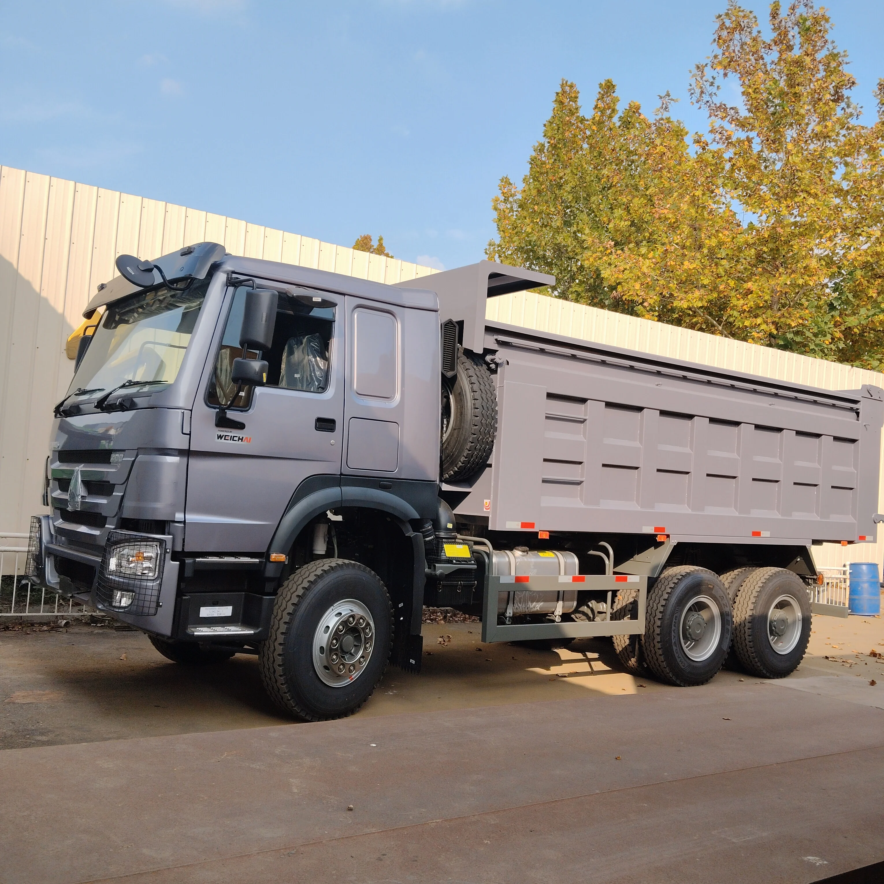 Сверхмощный большой автомобиль sinotruk howo prime mover 6x4 10 колесных транспортных средств стандарт евро 2 механическая коробка передач отличные характеристики
