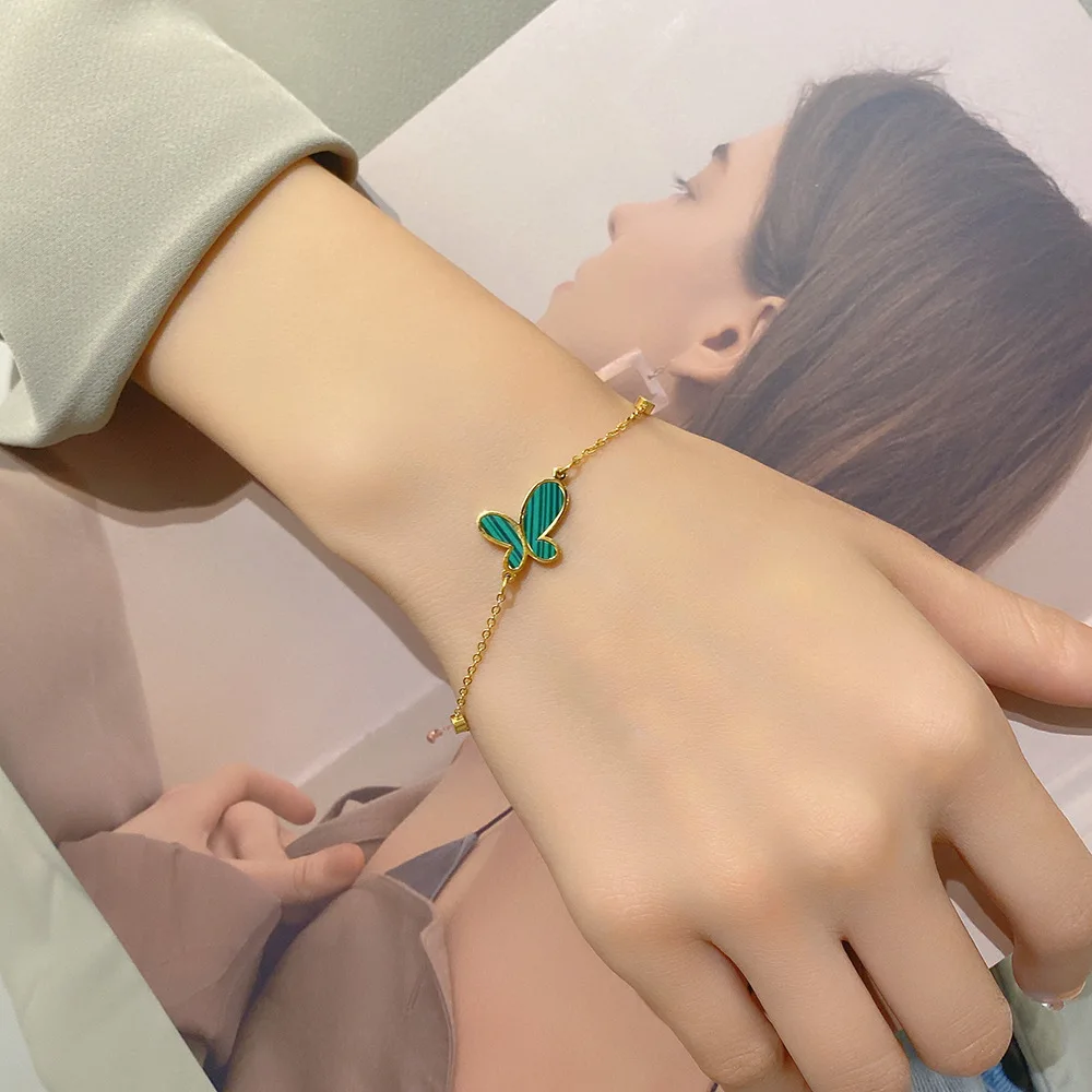 Duoying OEM Kolye Light Luxury Simple Green Belle Butterfly Titanium Steel Butterfly Necklace