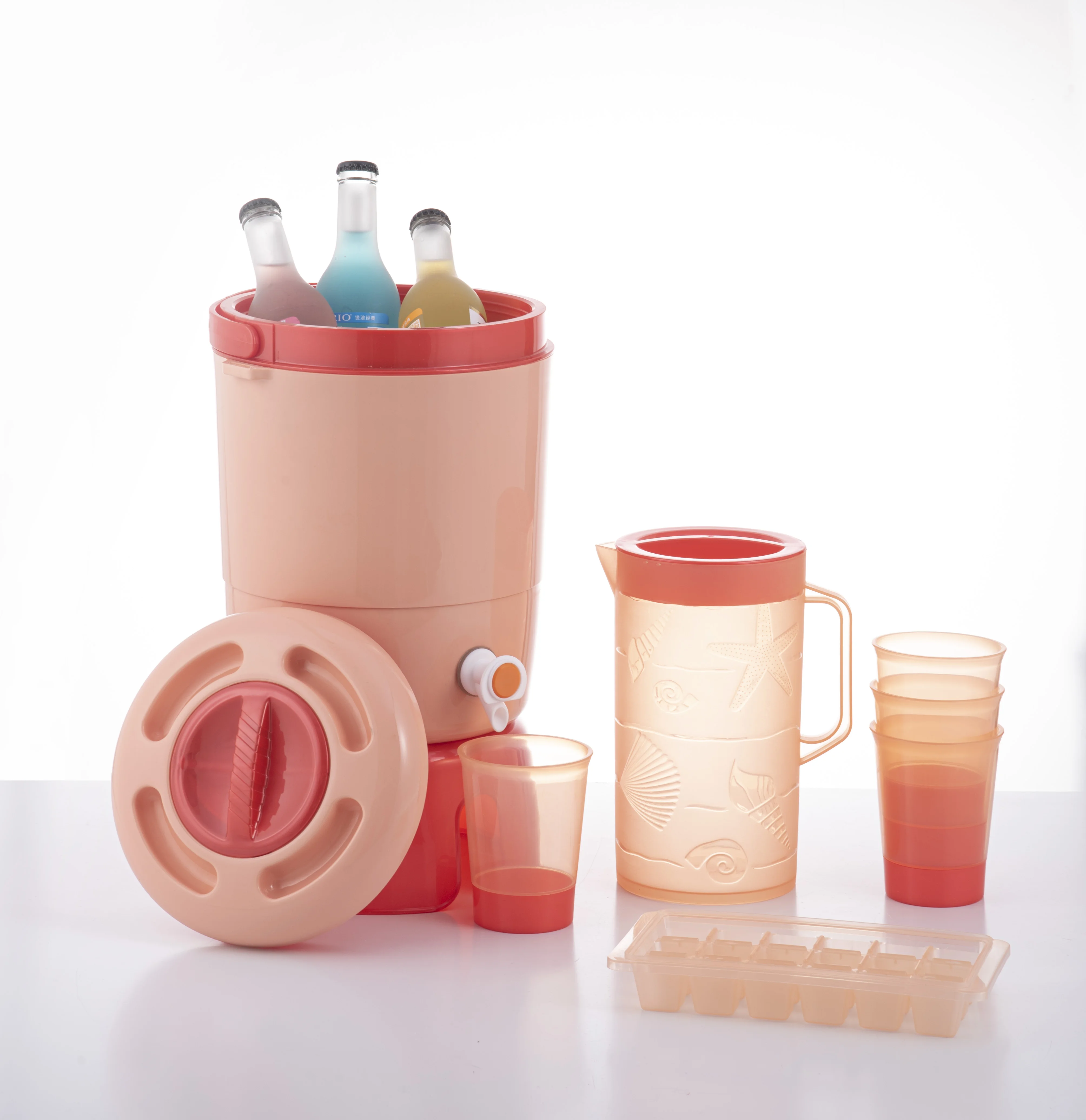 Seawins wholesale New design stainless steel insulated water cooler  jug   4 plastic cups ice cube tray set