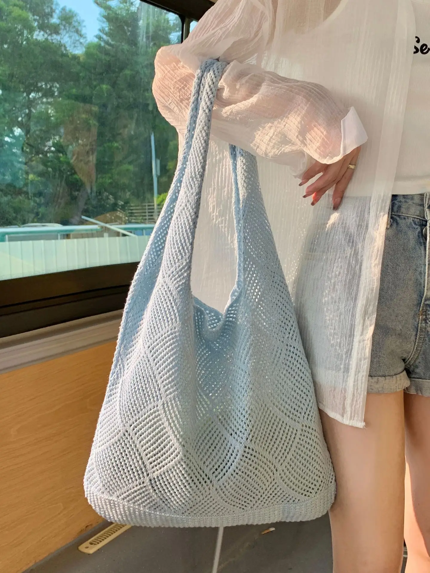 Custom Hot Sale Fashion Summer Beach Bag Mesh Design Shoulder Knitted Crochet Tote Bag for Women