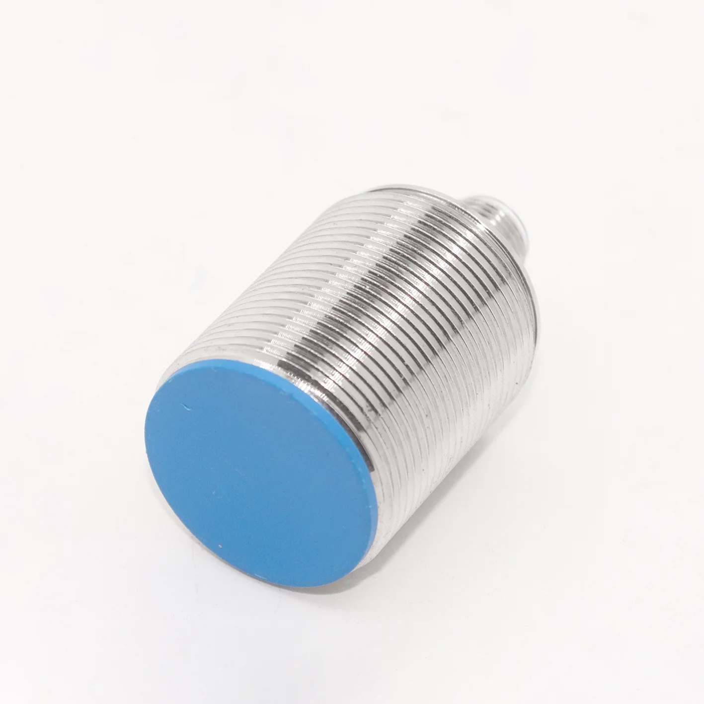 Bxuan M30 Inductive Proximity Switch Sensor with 15mm Detection Distance 4PIN/3PIN/3-WIRE NPN/PNP for Various Applications