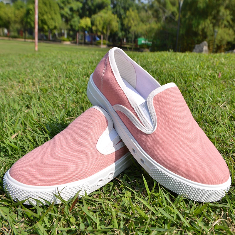 Hot Customized Unisex High Top Black Canvas Sneakers Trendy Casual Lace-Up Custom Logo Platform Walking Shoes Soft Winter