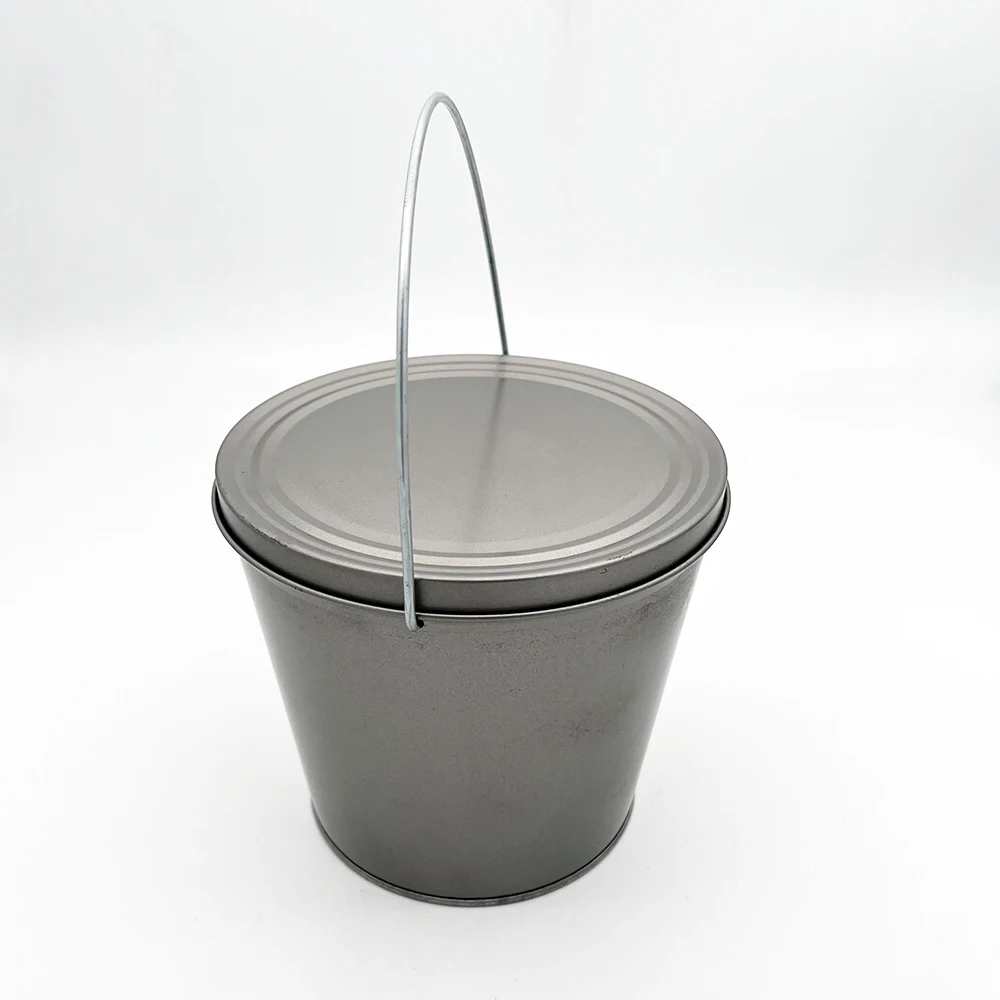 Custom 1.3 L Mini Metal candle Tin Cans with Lid and Handle Mini Bucket