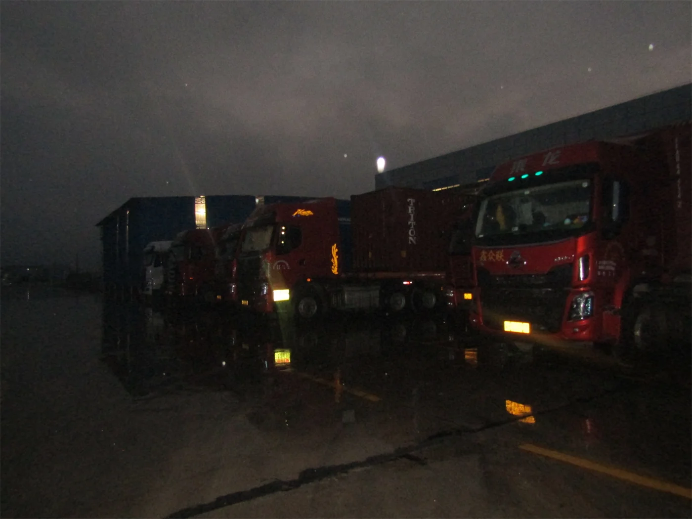 loading platform 5.jpg