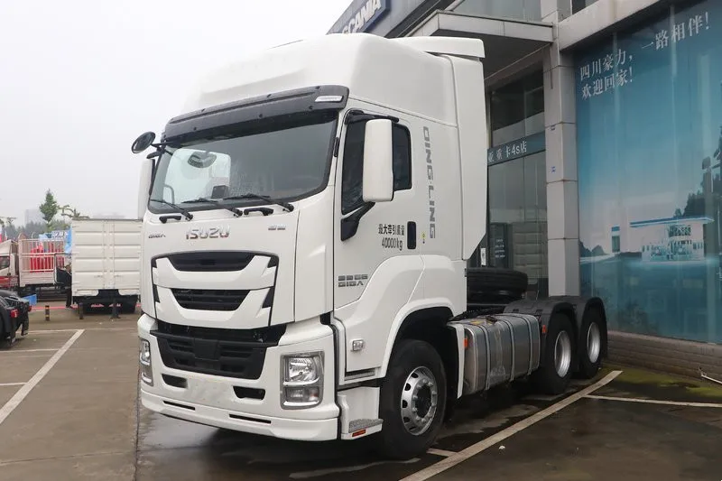 ISUZU GIGA VC61 6x4 460HP Tractor Head Isuzu prime mover