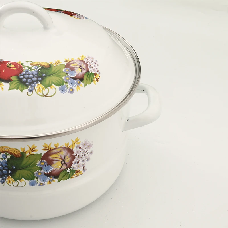 2023 New design high-capacity kitchen accessories sets 4-pcs set cast iron enamel casserole pot set with decals