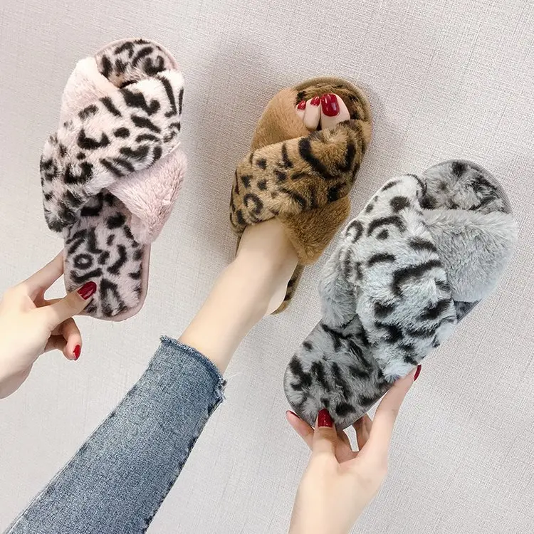 2020 Thick Fur Sandals Fashion Ins Color Fur Slippers Faux  Fur Flip Flops  Women Female Shoes Fluffy Slippers With Straps