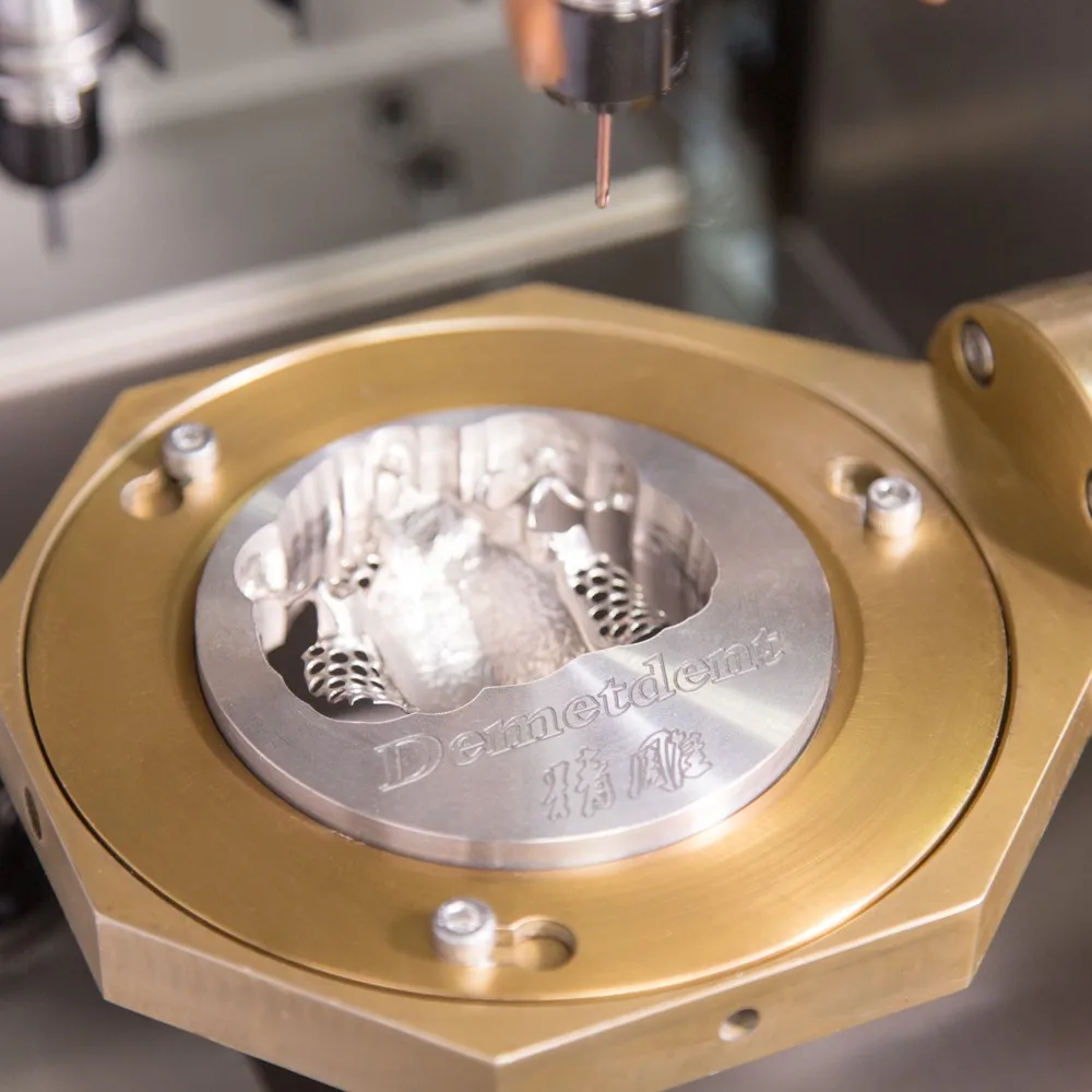 4 оси Cad Cam изготовление зубных протезов стоматологическая установка оборудования фрезерный станок Cad Cam изготовление зубных протезов фрезерный станок с ЧПУ