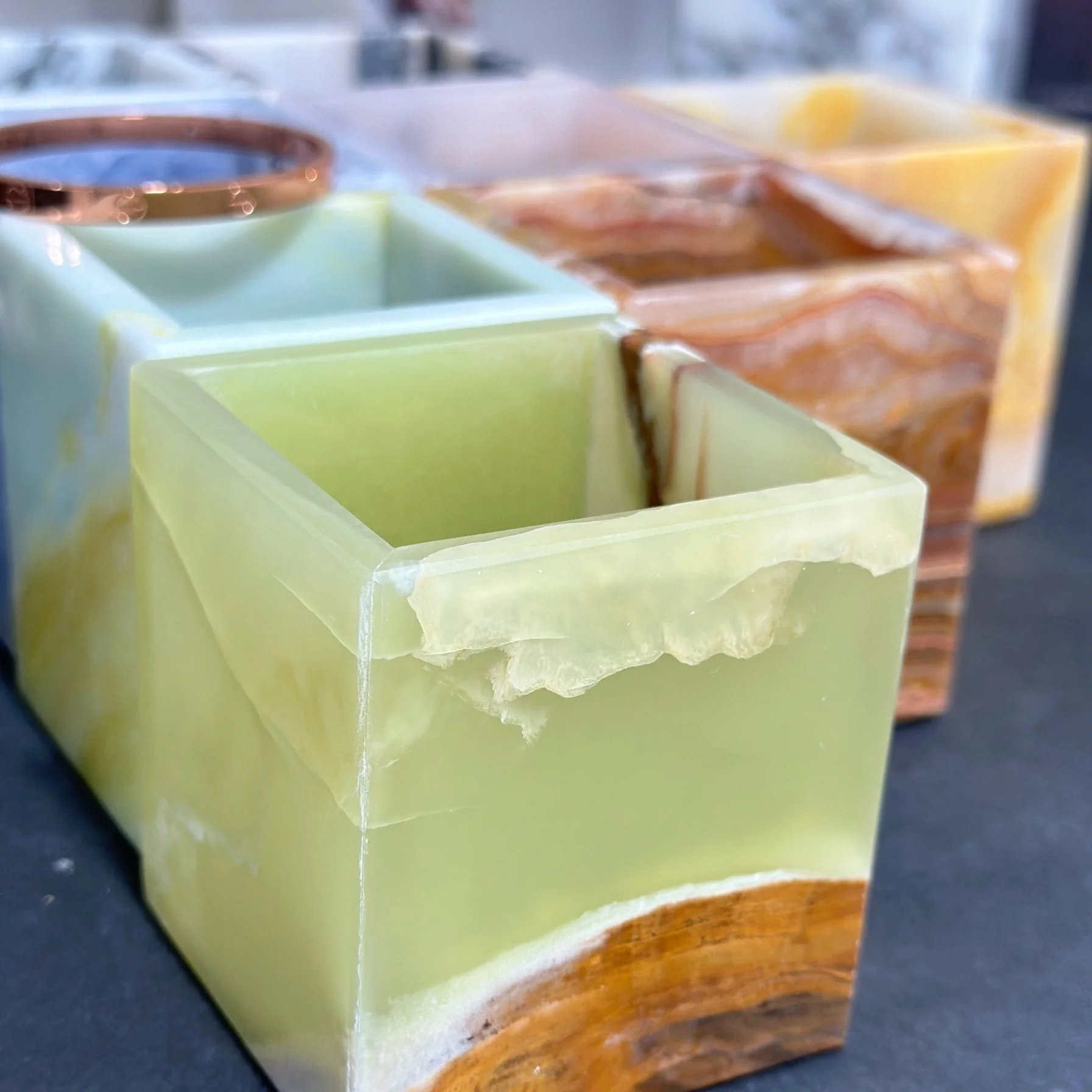 stonekocc 7*7*8cm Natural Marble Travertine Jewellery Storage Ornament Aroma Candle Holder Jewellery Arrangement for Entryway