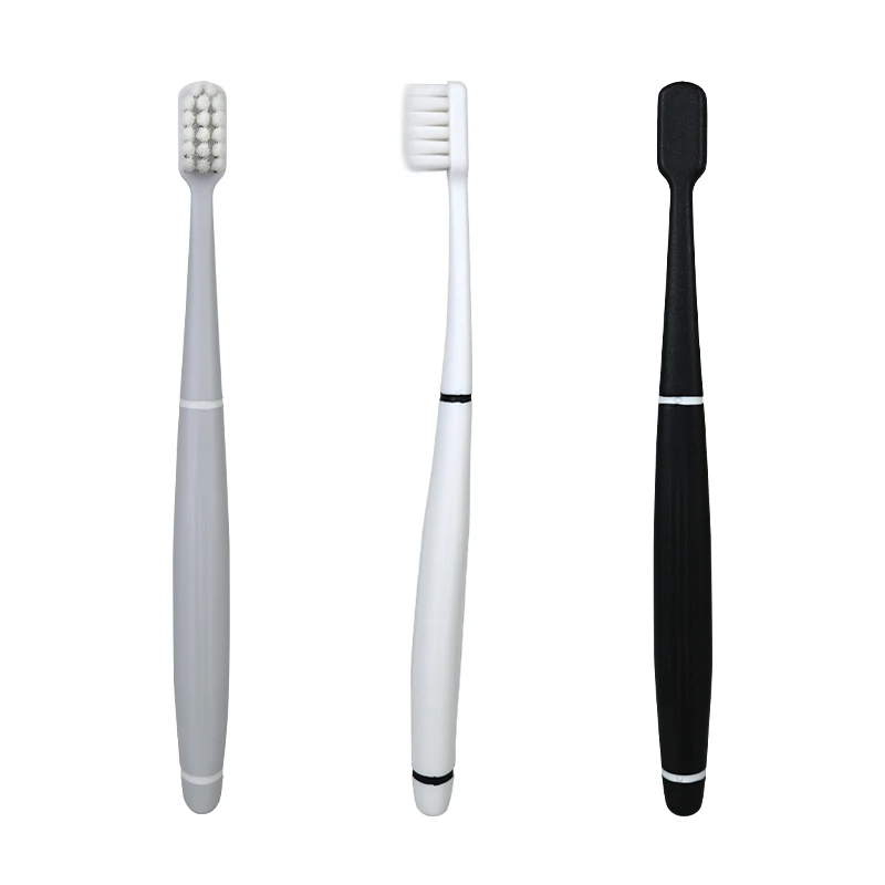 Factory Hot Sales Disposable Toothbrush Soft Nylon Bristles Plastic Handle Black White Adults Toothbrush Box Packing Manual