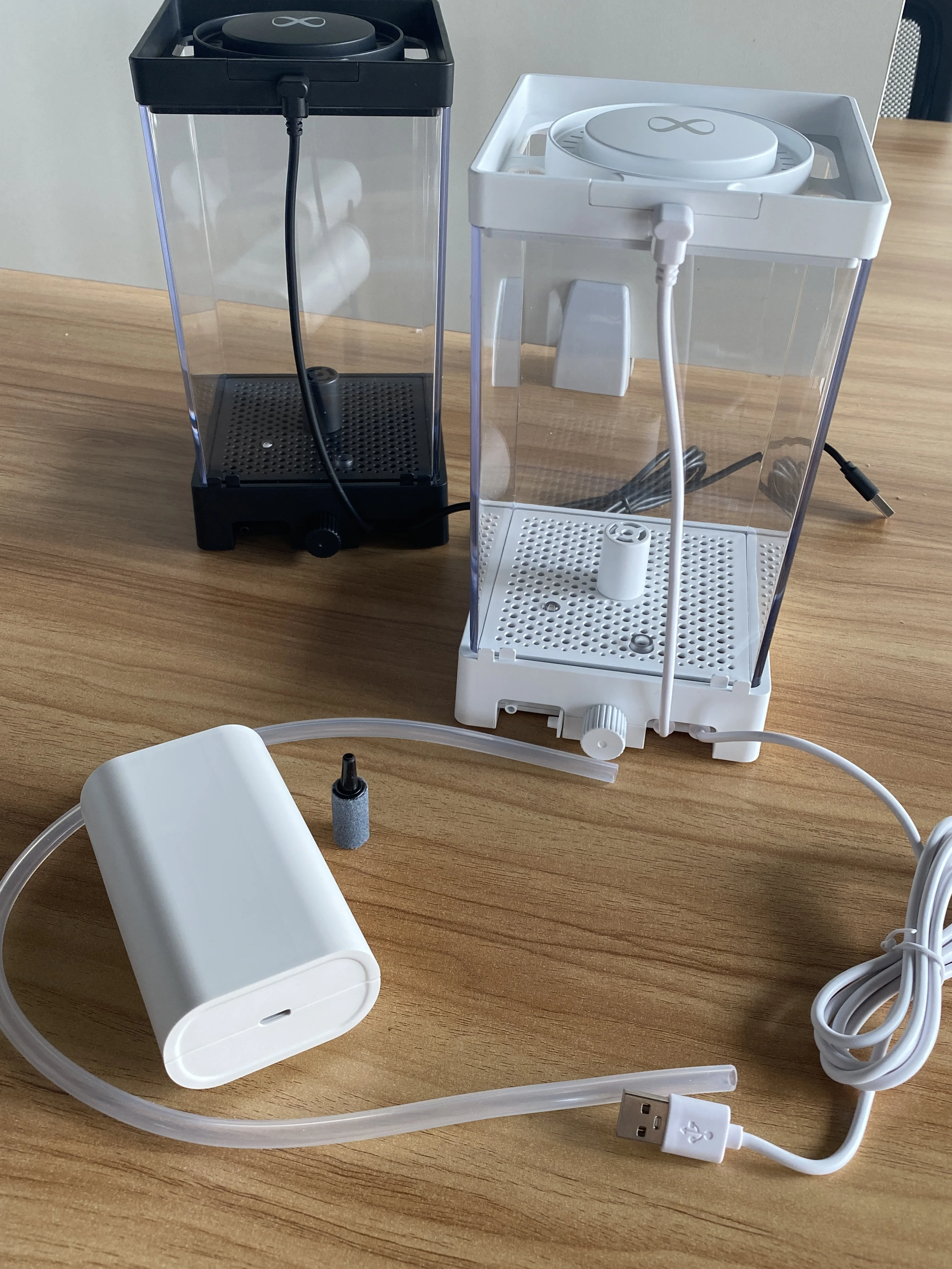 Betta Fish tank Intelligent ecological desktop Office Mini landscape fish tank (elegant white)