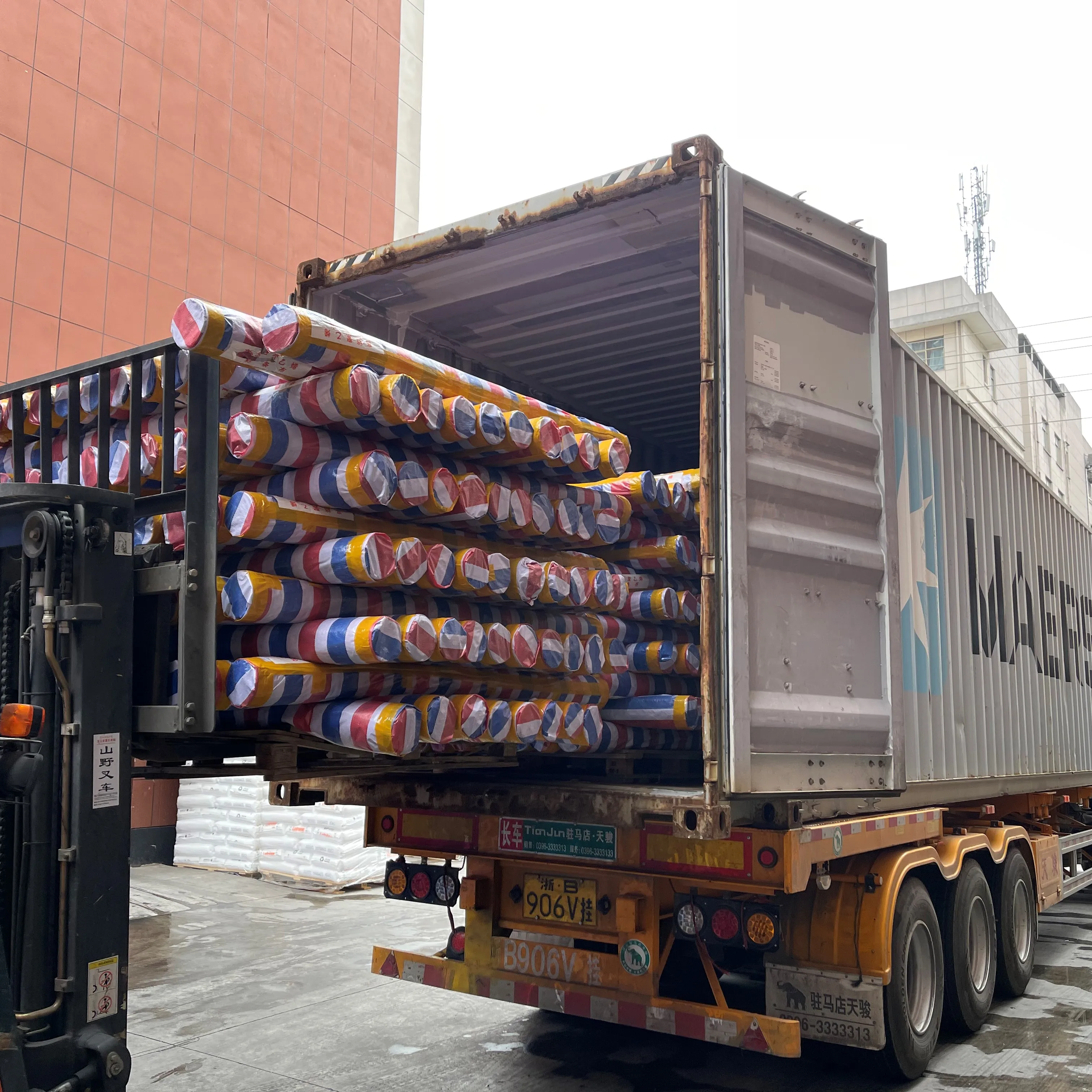 PE Tarpaulin Roll Strip Tarpaulin 3 Colors 1-10M Width Widely Usage Good Quality Cheap Price