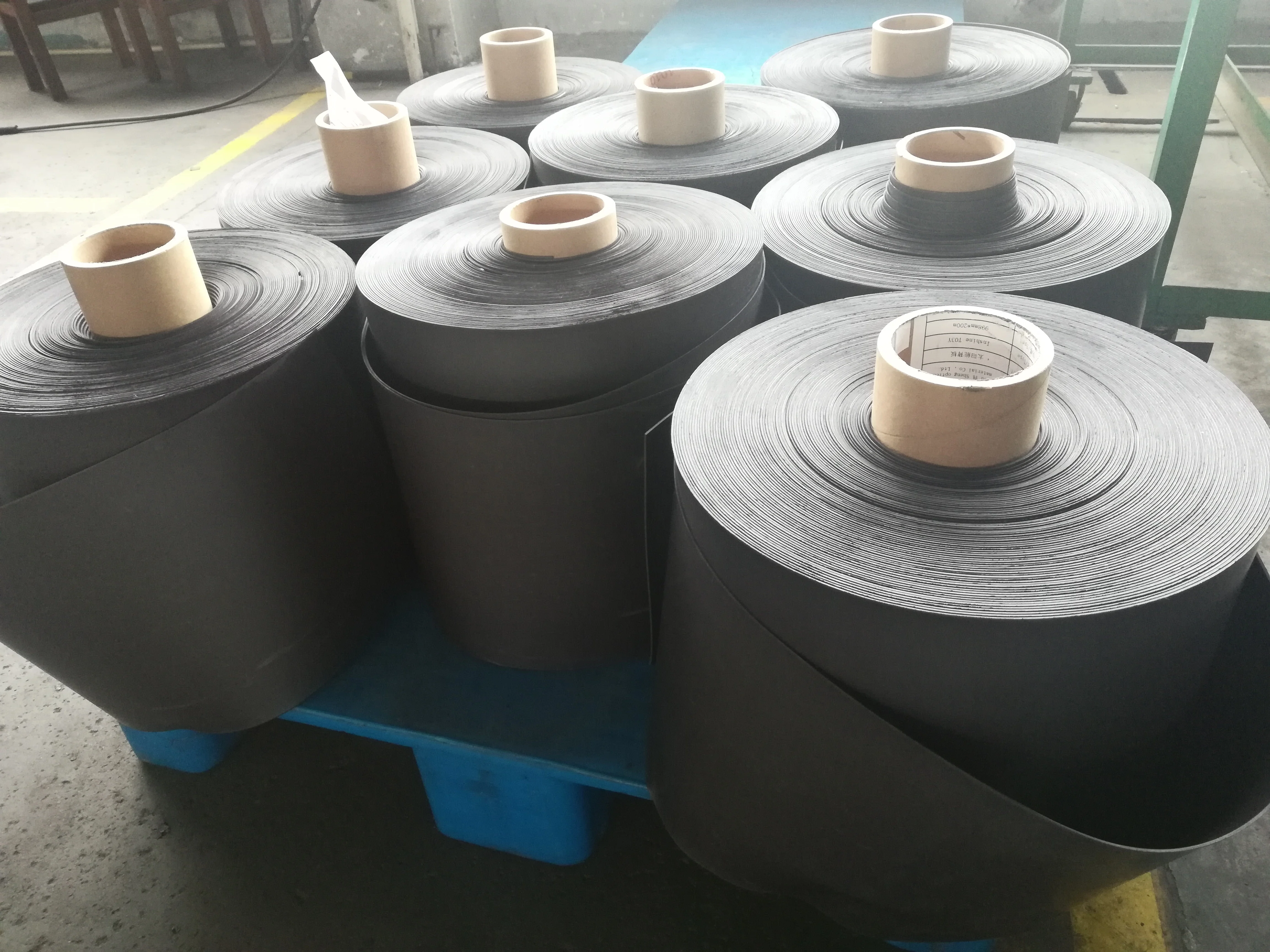 
No scratch Soft magnetic sheet material Magnetic material rubber magnet 