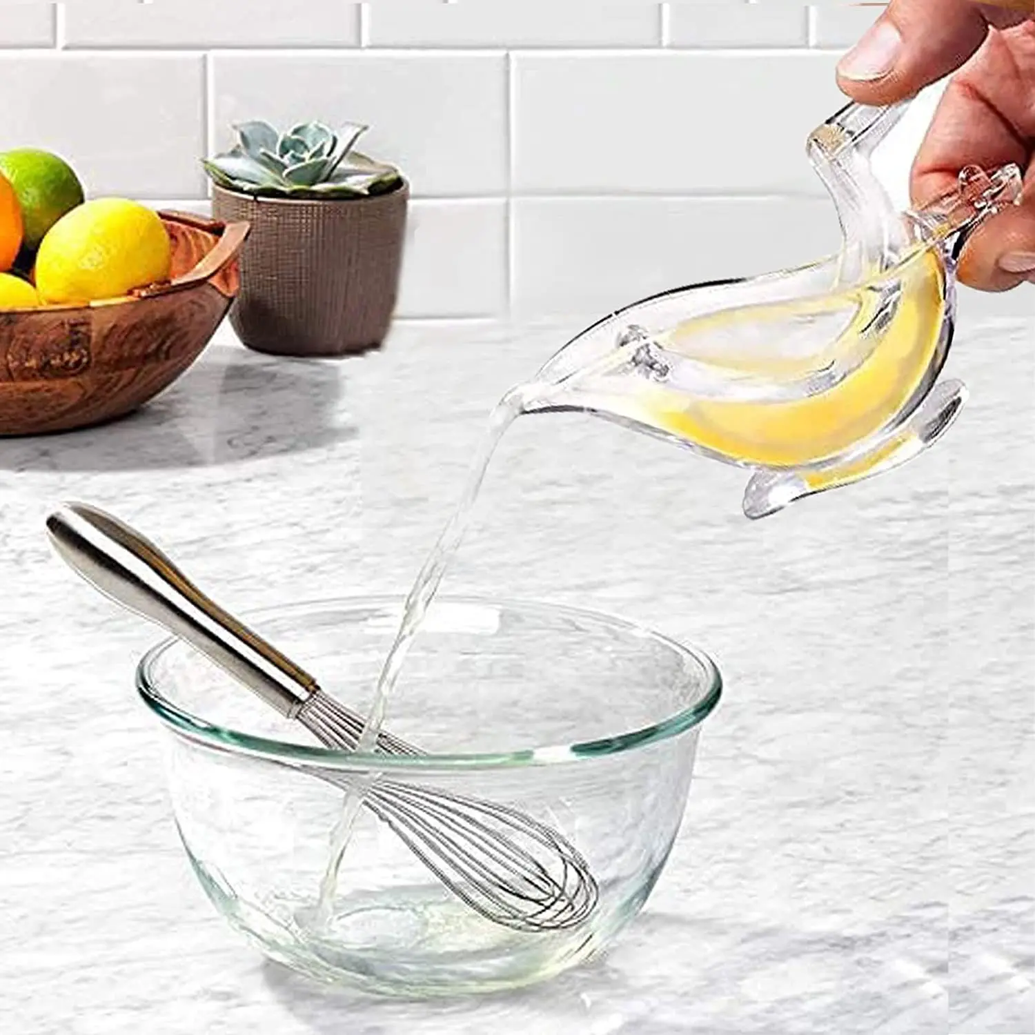 Kitchen Accessories portable manual Press lemon juicer home fruit store transparent lemon juicer Slice Squeezer