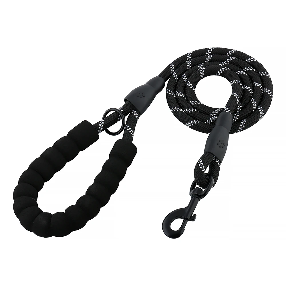 2023 Hottest heavy Duty climbing rope dog leash with comfy padding on handle matching poop bag holder bowl ect in stock