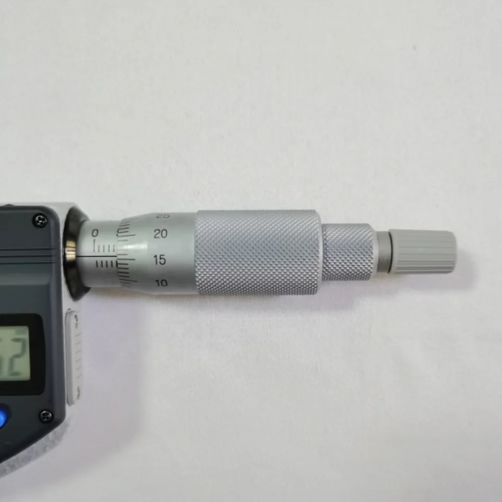 Mitutoyo 422-230 digital blade micrometers,Non-Rotating spindle micrometer