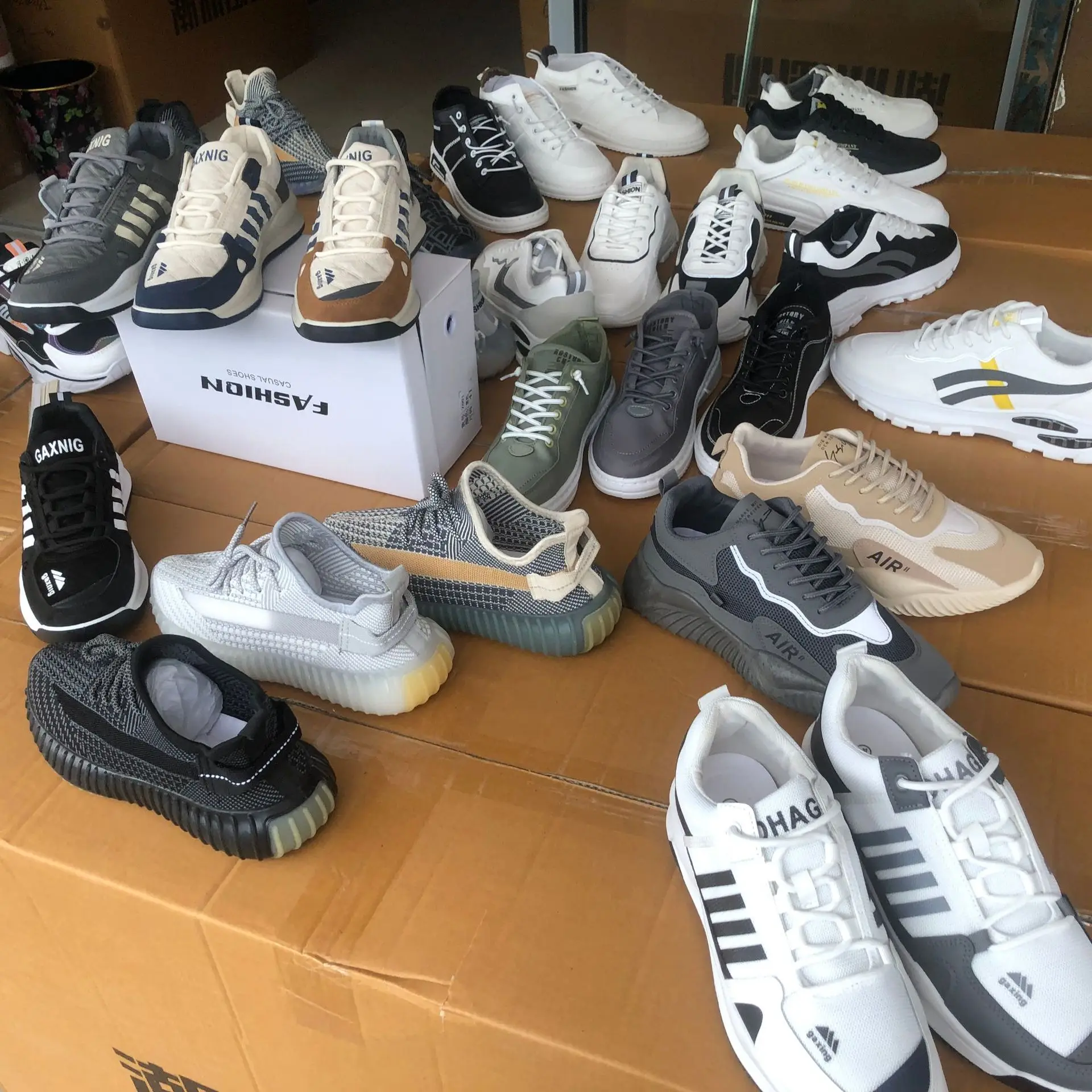 Branded Used sports Shoes Mixed Bales For Sale Second Hand Shoes