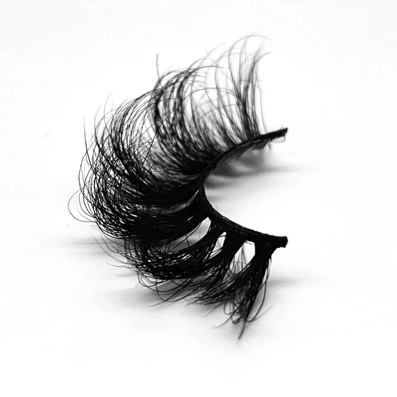 Free Sample 25mm Mink Eyelashes Fluffy Strip Eyelash Custom Lashbox Private Label 5D 8D Mink Lashes