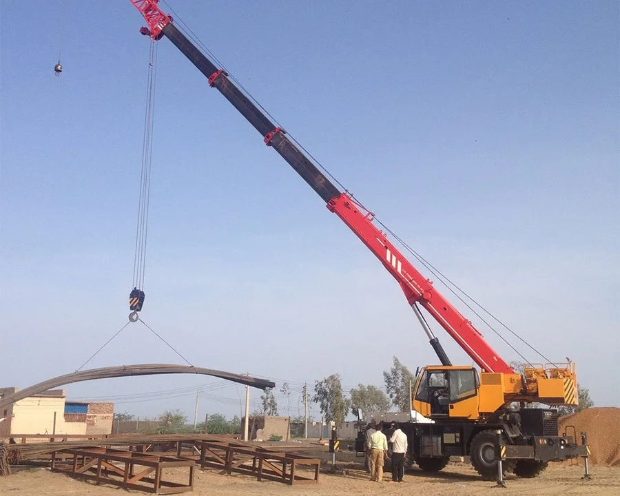 25 ton rough terrain crane SRC250 rt crane hot sale in Philippines Algeria
