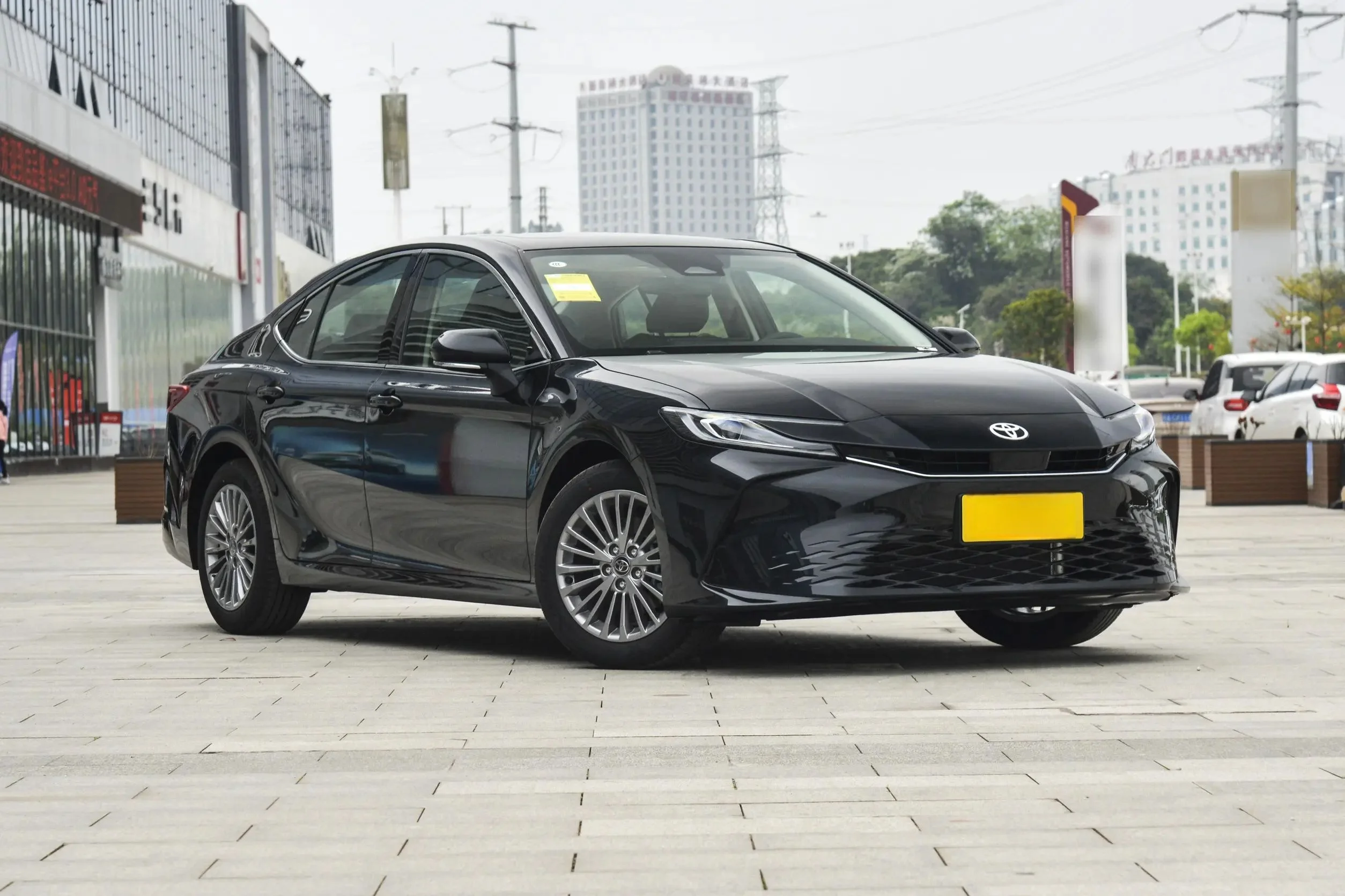 2024 Toyota Camry 2 0 л E-CVT двухмоторный Гибридный среднеразмерный бензиновый седан новые и подержанные автомобили для продажи