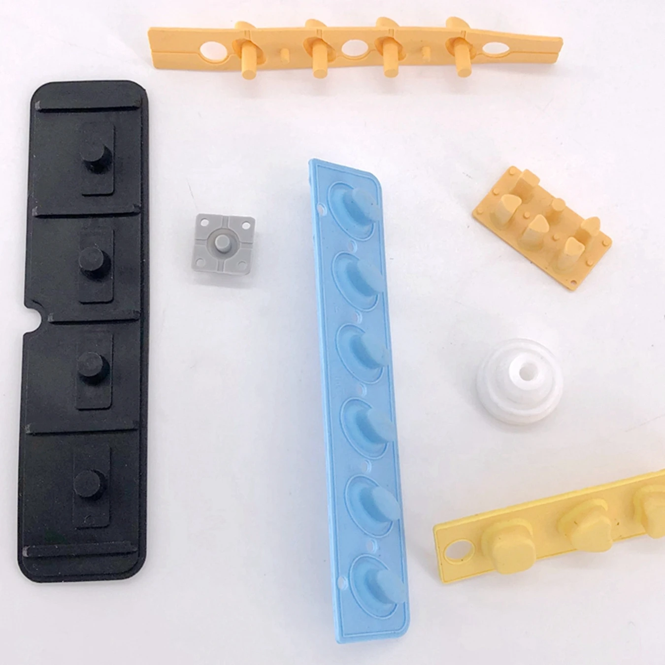 Customized Silicone Elastomer Keypad Rubber Keypad for Remote China Custom Made Silicone Button Rubber Keypad Customized Size