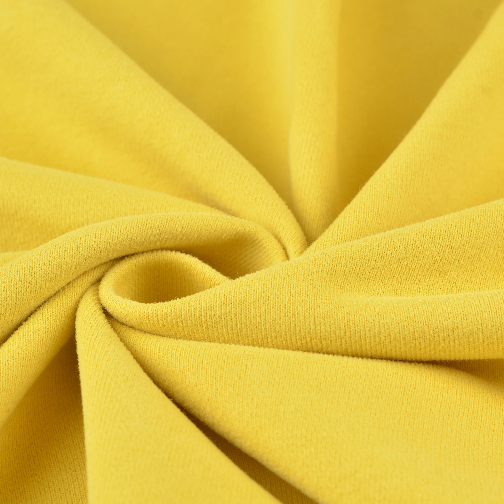 Cotton-polyester fabric wholesale 170g China cotton real sweater brush TC sweater fabric wool circle fabric