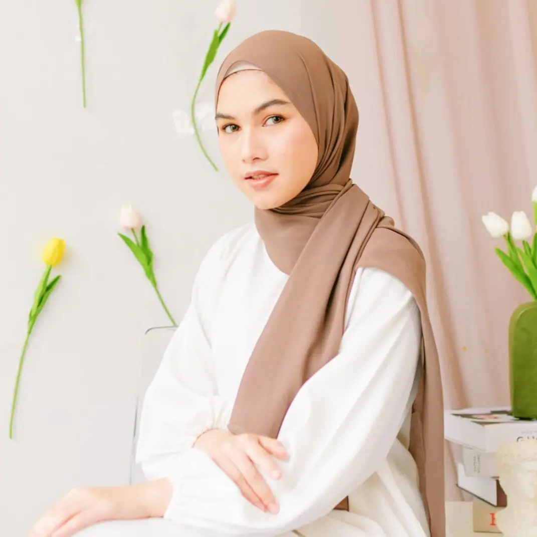 Finest Hijab Perfect Heavy Chiffon Hijab Matching Color Chiffon Hijab With low price