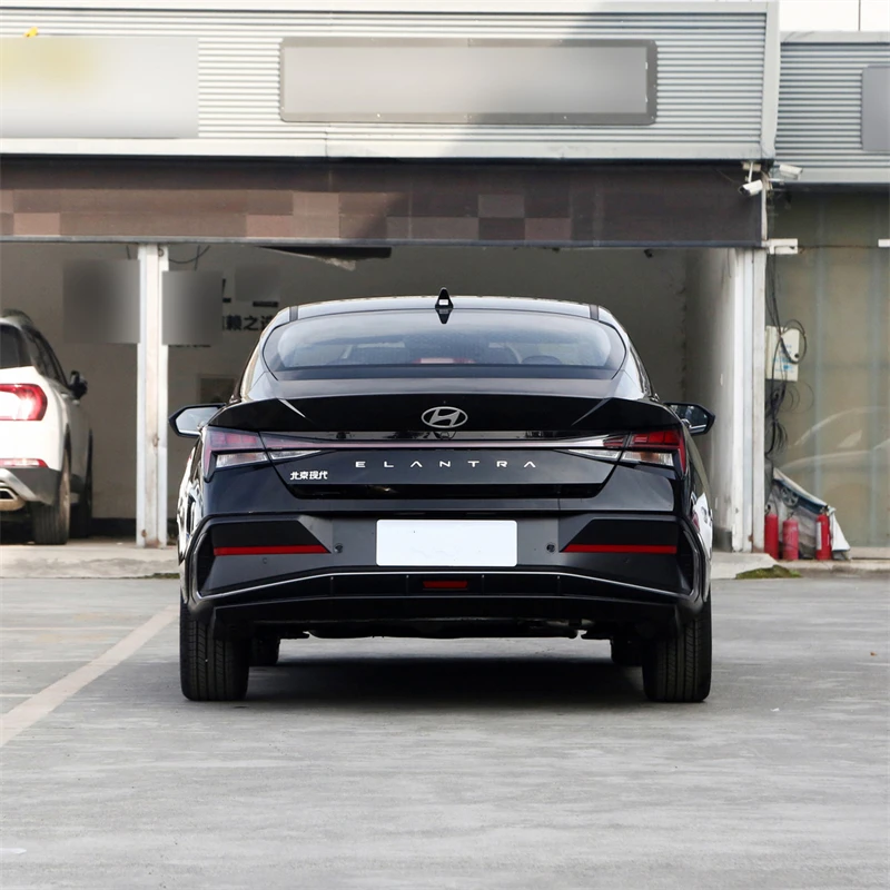 2023 китайские бензиновые автомобили Hyun-dai Elantra компактный внедорожник 5 мест 190 км/ч низкая цена для продажи