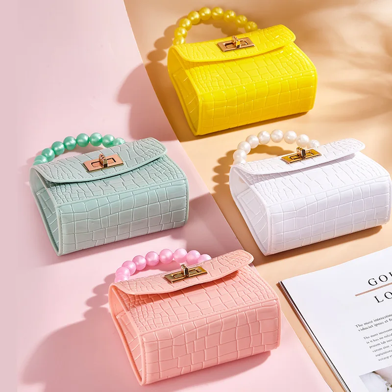 Trendy Cheap Wholesale Casual Tote Summer Mini Jelly Bags Handbags Ladies Women Hand Bags 2022