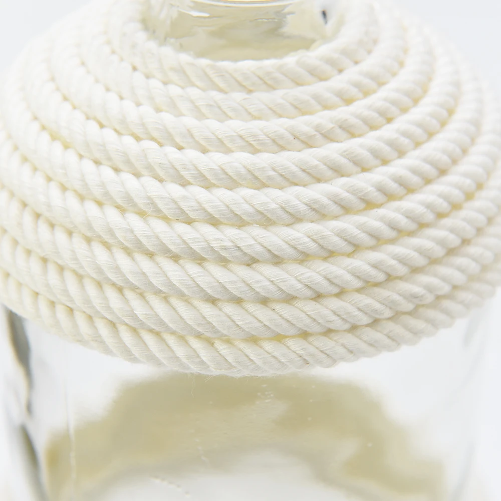 China Manufacturer Reusable Home Decoration Round Glass Oil Lamp With Fiberglass Wicks