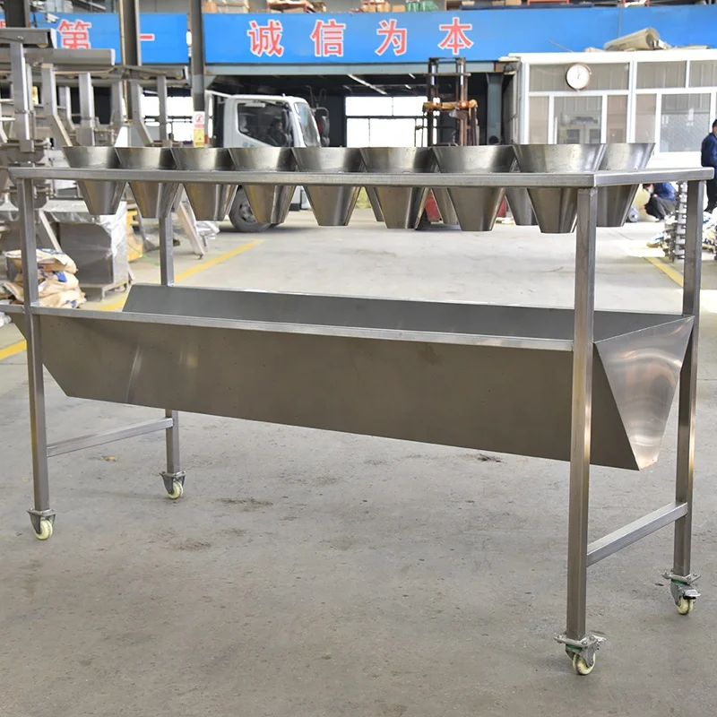 Full stainless steel bleeding cone chicken killing cone with blood tank