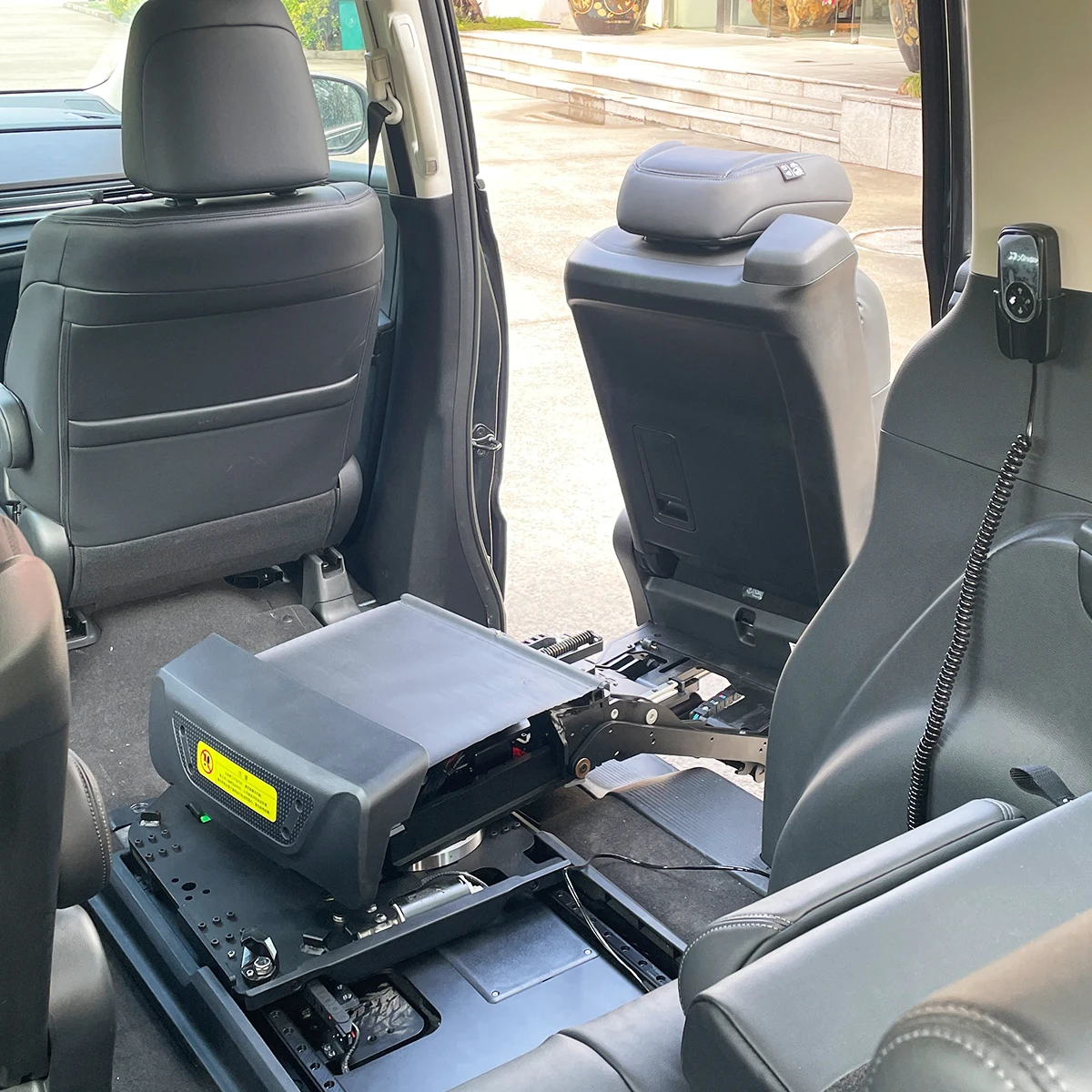 Lifting Car Seat Special handicap disabled Swivel Turning Lift Seat Seating system with wheelchair base for the elder disabled