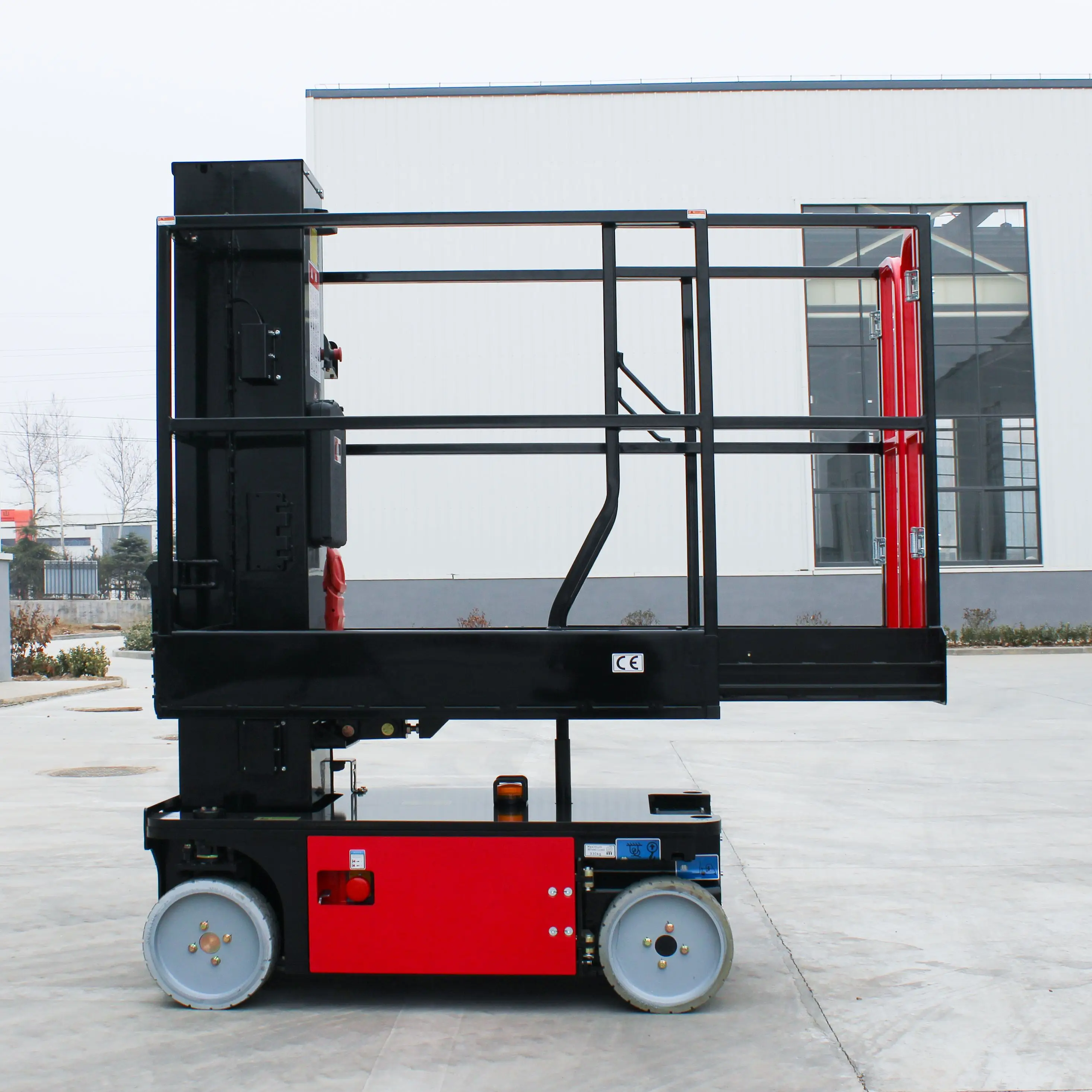 self-propelled oil free vertical mast AWMP6200 series aerial working platform