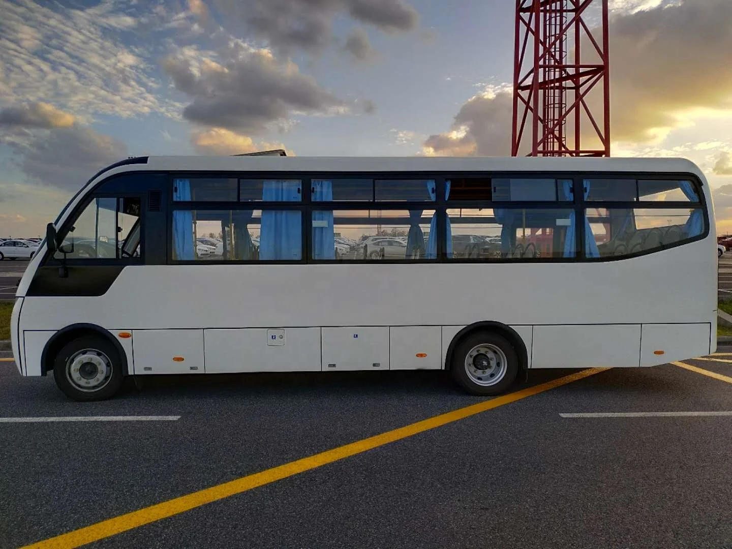Горячая Распродажа городской автобус dongfeng inter 8 9
