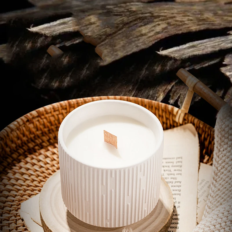 Christmas gift Nordic crafts ceramic scented candle wooden wick white candle