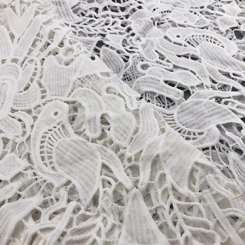 Custom White Water Soluble Embroidery Floral Guipure Lace Fabric For Decoration