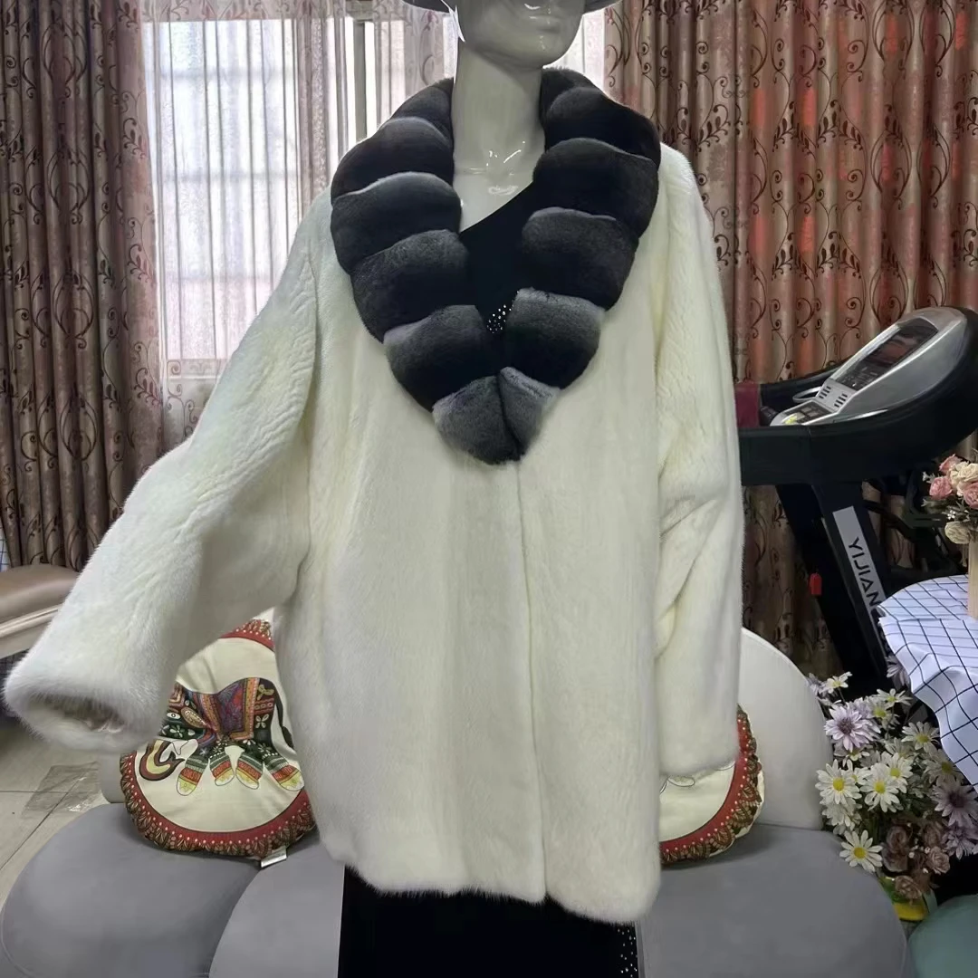 2024    Denmark quality mink  fur coat  for women  white  mink fur coat  fashion  fur coat