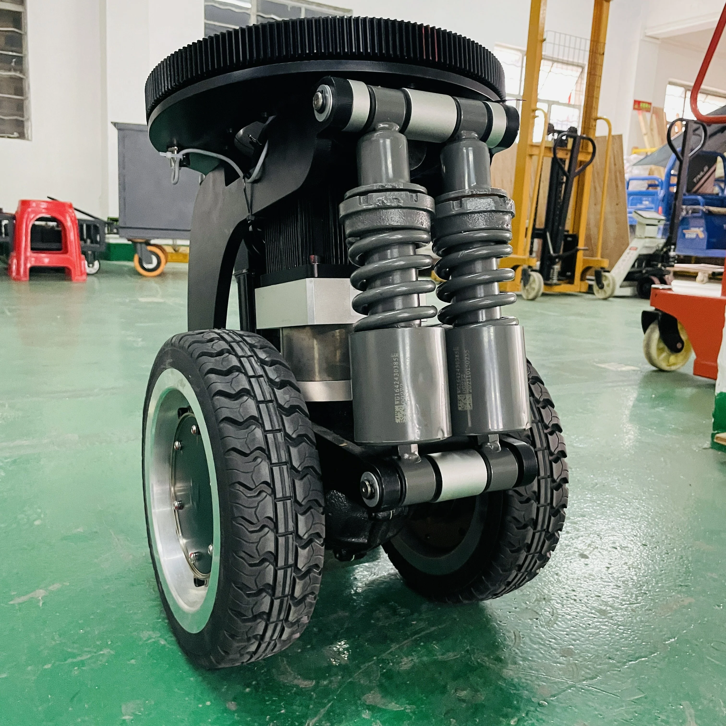 Индивидуальный привод колес AGV 3000 кг с рулевым и