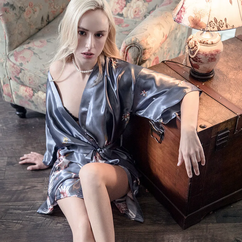 Crane Nightgown Plus Size Dressing Simulation Silk Satin Bathrobe Homewear For Women Pajamas