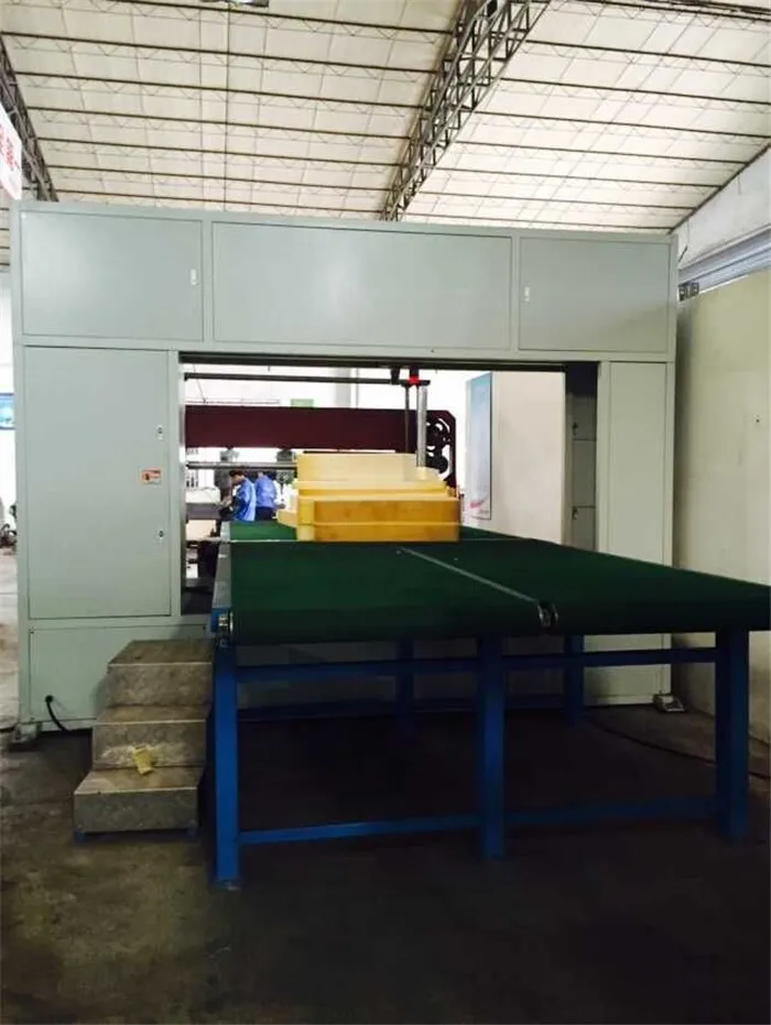 CNC Contour Foam Cutting Machine(Vertical Knife Type)/Sponge Cutting Machine/Foam machine
