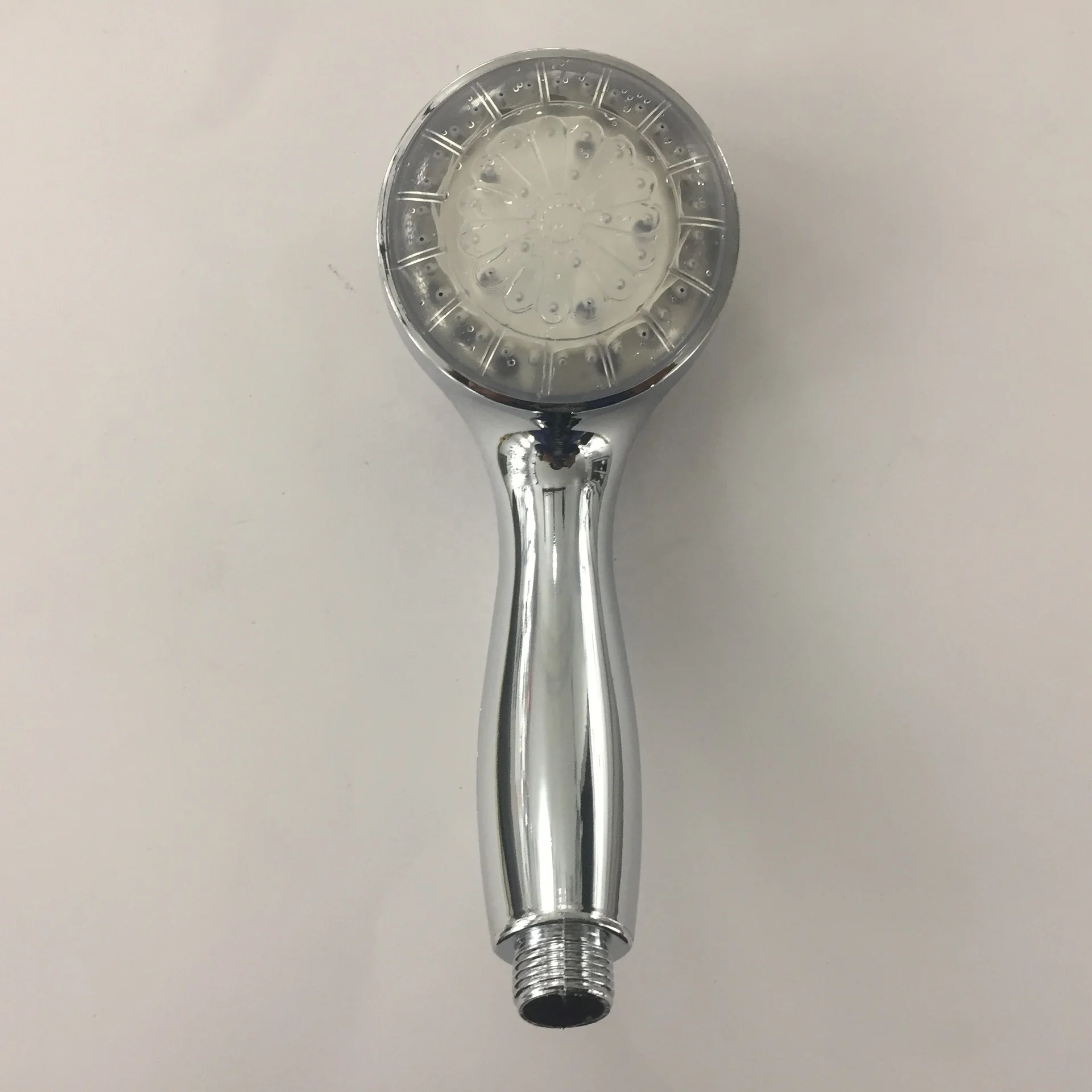 Hot sell Bathroom Shower heads LED 7 Colors change light up Shower head