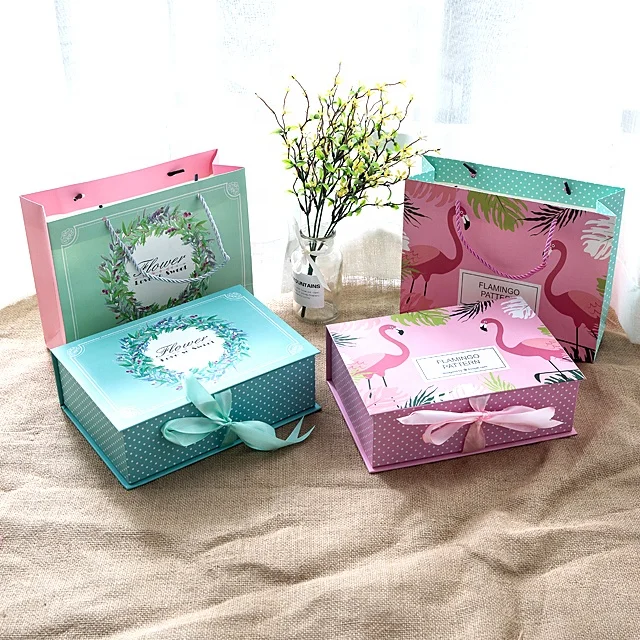 Top quality customized giftbox for sale album gift box with ribbon  knoting  for sale