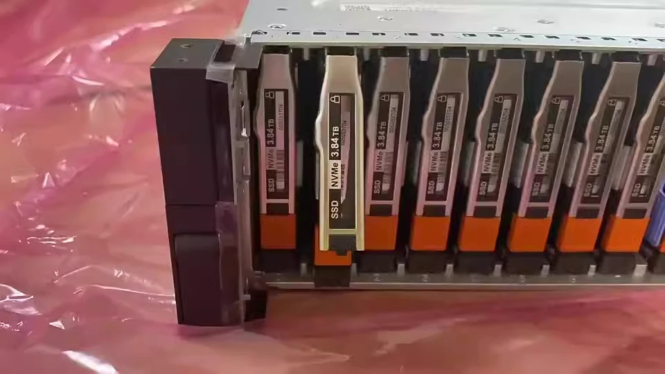 Del EMC PowerStore 3200Q Intelligent, scalable storage for most demanding workloads san storage