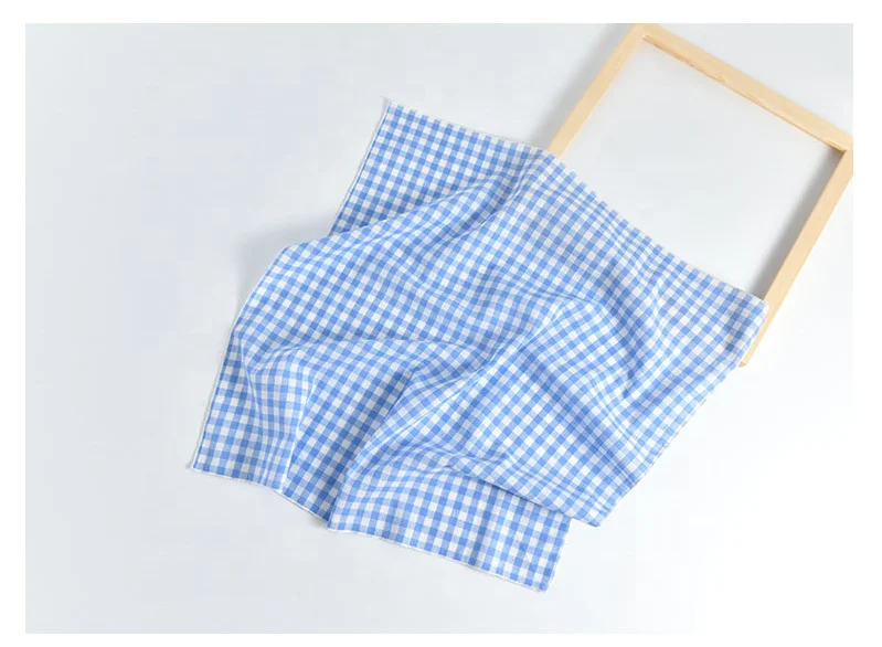 Fashion skin friendly custom color 100% Chinese-style cotton 21 inch* 21 inch hand kerchief bandanna square bandanna