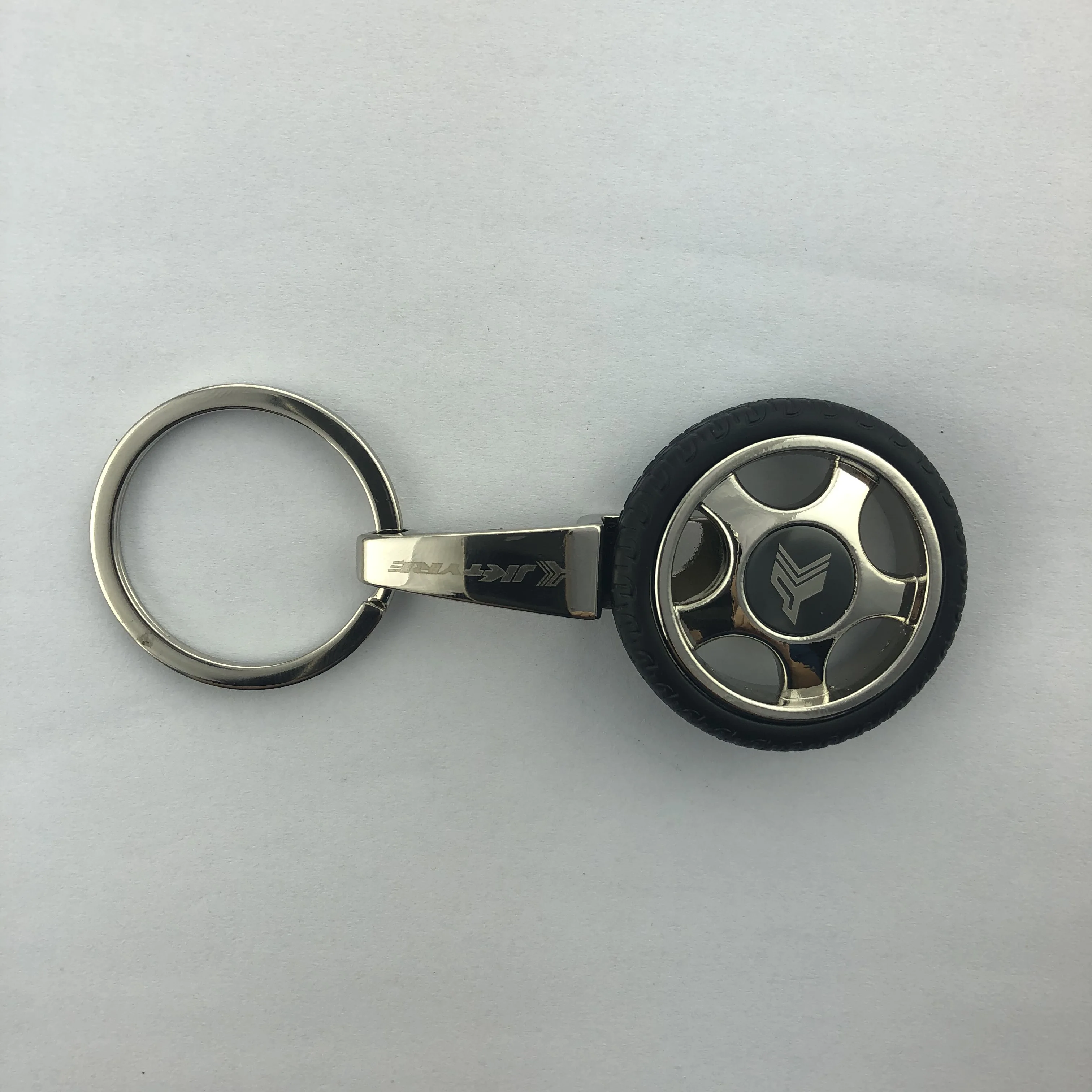 Cool Rotatable Designer Car Parts Tire Vehicle Tyre Keyring Metal Keychain Fashion Key Chain
