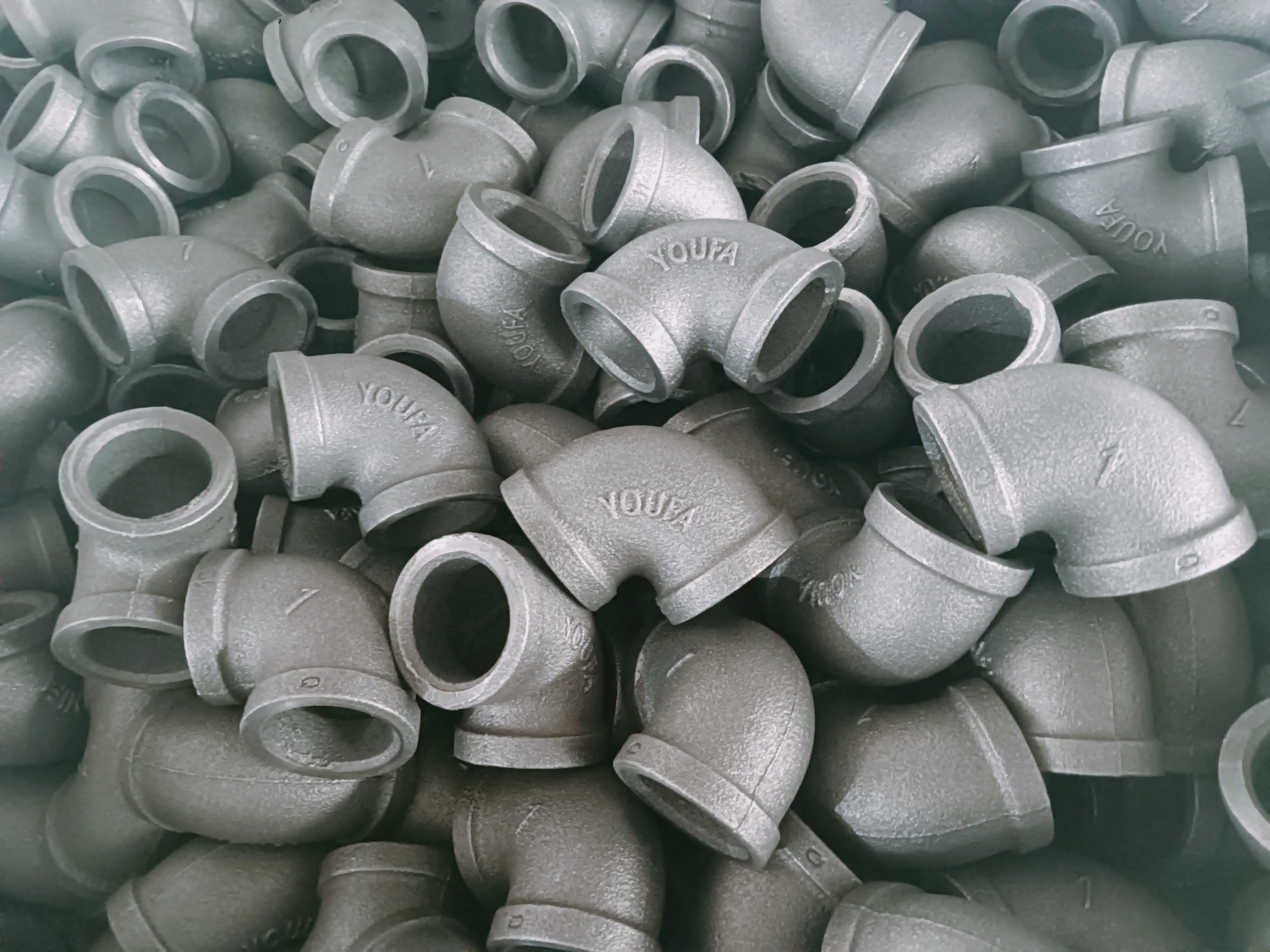 2 1/2 inch coupling  galvanized malleable  Iron  pipe fitting